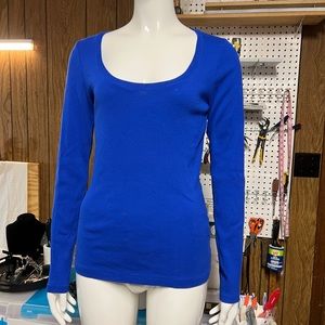EUC Polo Ralph Lauren blue scoop neck tee size medium
